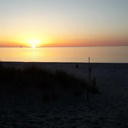 Apartament Ankerplatz Am Suedstrand, Mit 2 Schlafzimmer Und Eigenen Strandkorb